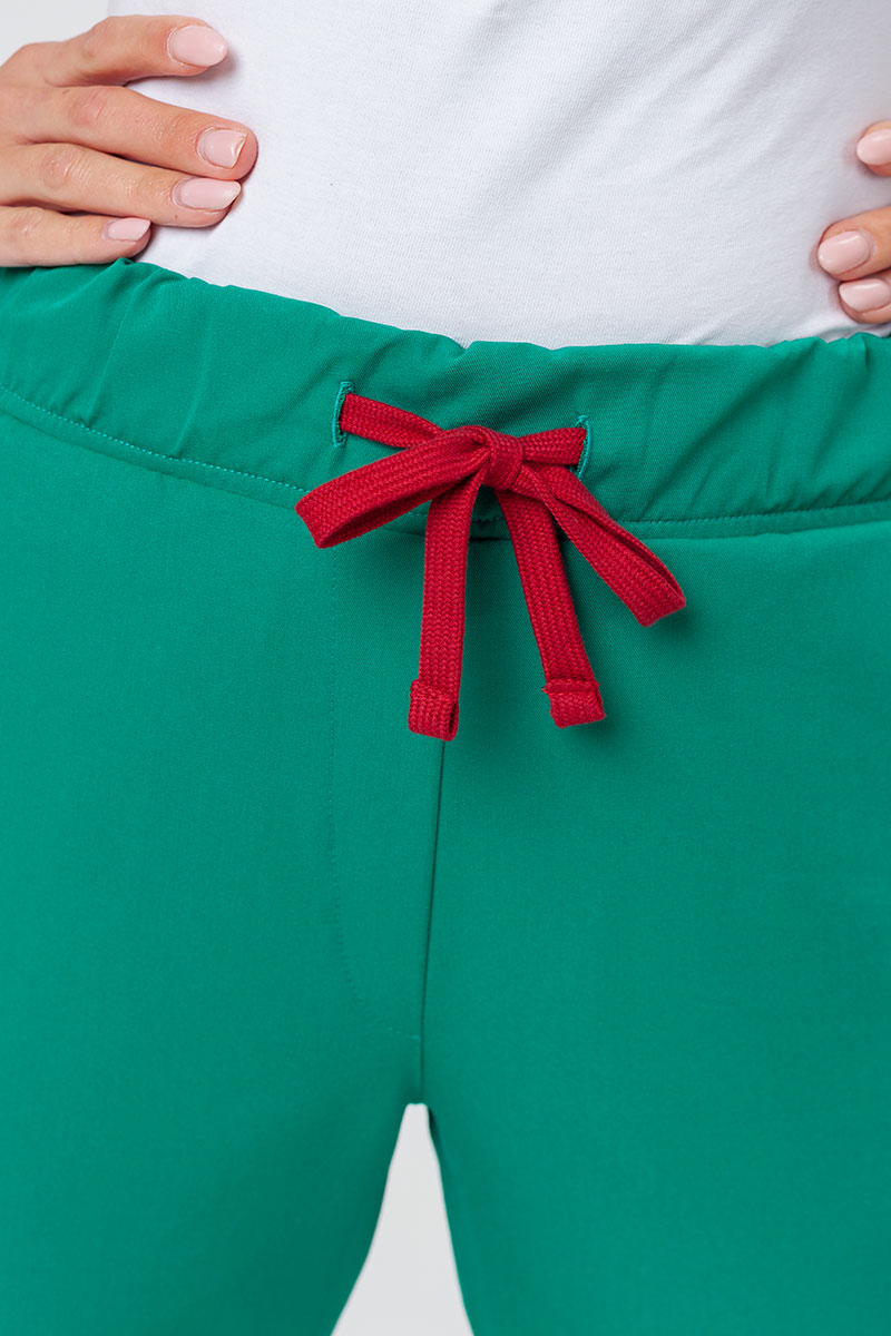 Spodnie medyczne damskie Sunrise Uniforms Premium Chill jogger zielone-3