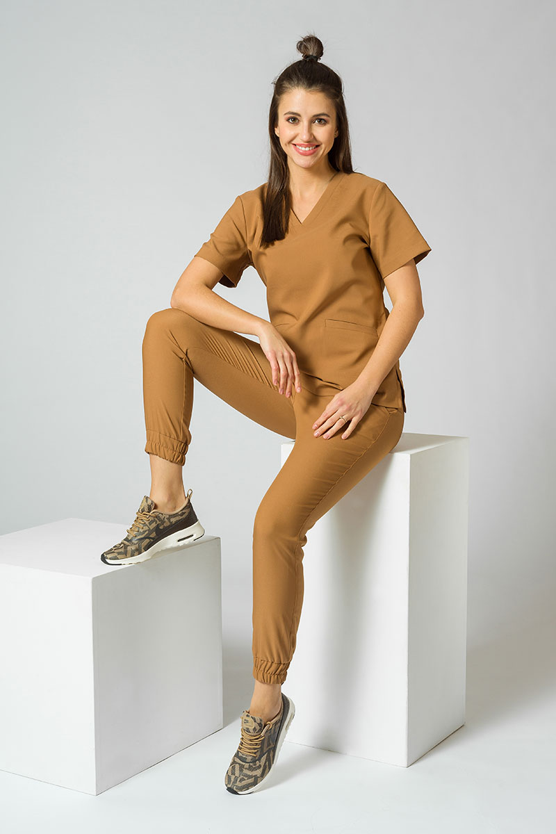 Spodnie medyczne damskie Sunrise Uniforms Premium Chill jogger brązowe-6