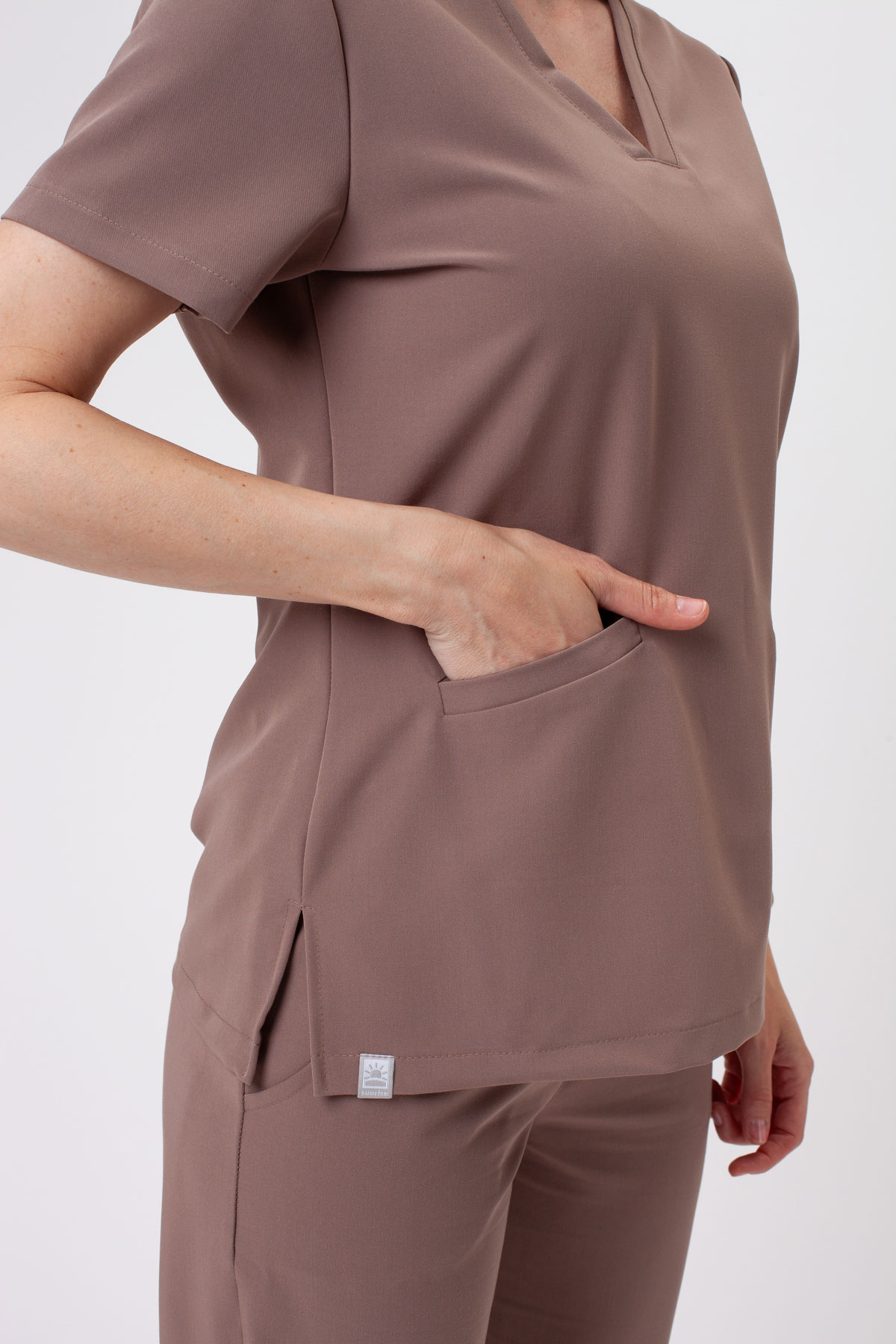 Komplet medyczny Sunrise Uniforms Premium Vibe cappuccino-6