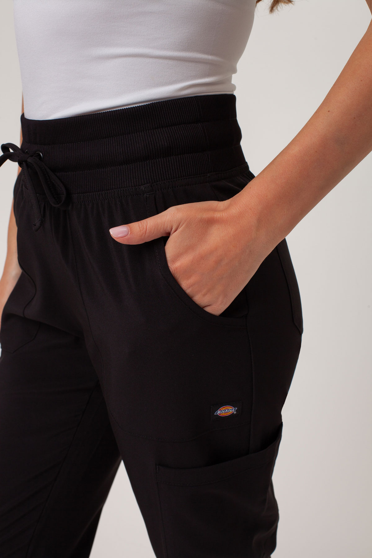 Komplet medyczny damski Dickies EDS Essentials Jogger czarny-9