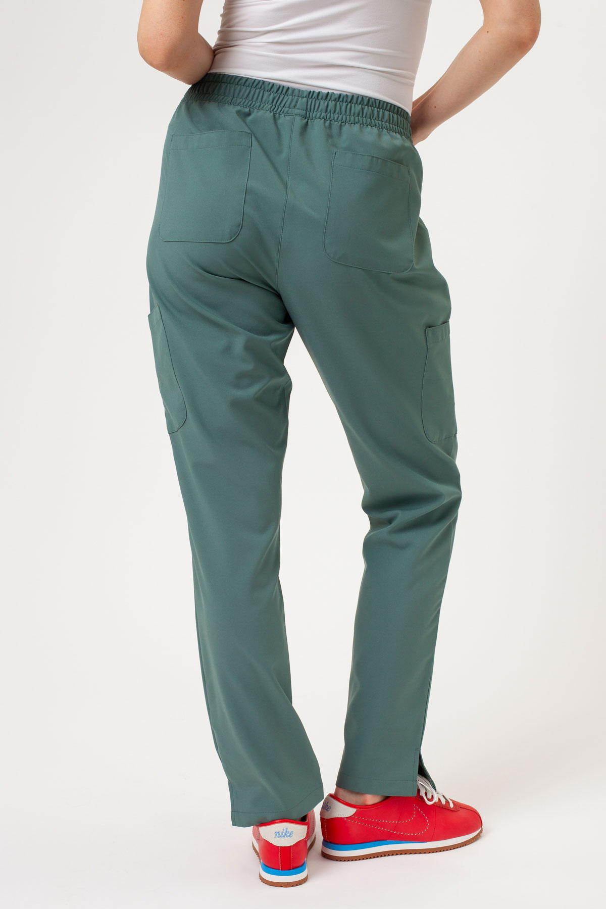 Spodnie medyczne damskie Maevn Momentum 6-pocket pastelowa zieleń-1