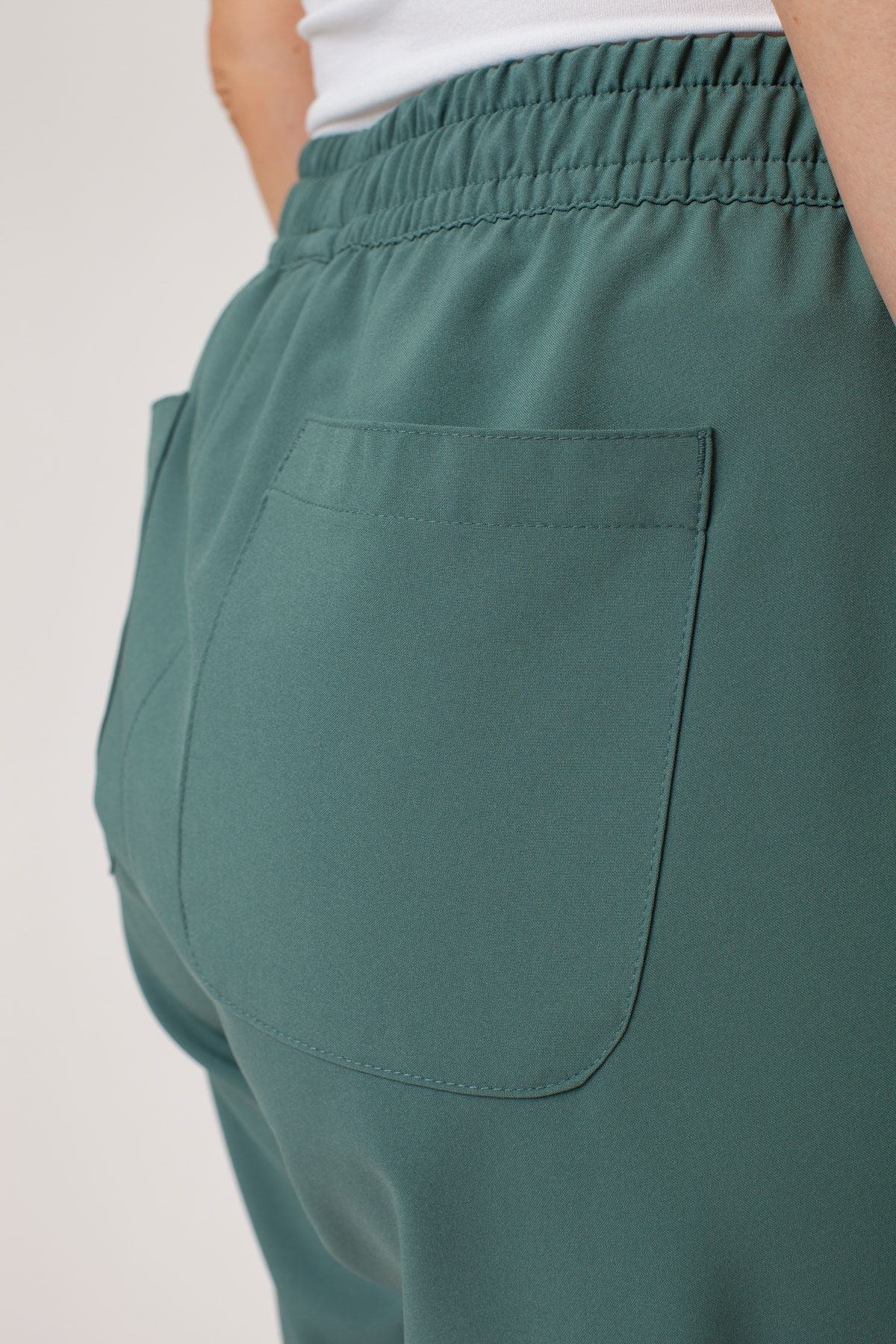 Spodnie medyczne damskie Maevn Momentum 6-pocket pastelowa zieleń-4