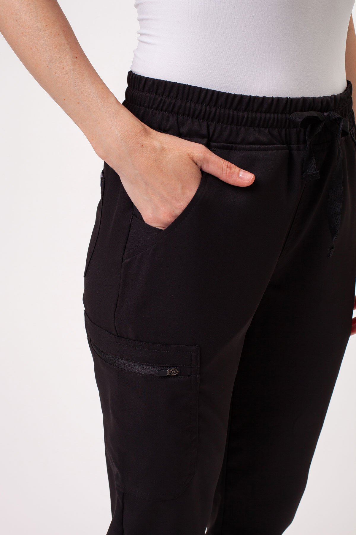 Spodnie medyczne damskie Sunrise Lite Fit jogger czarne-3