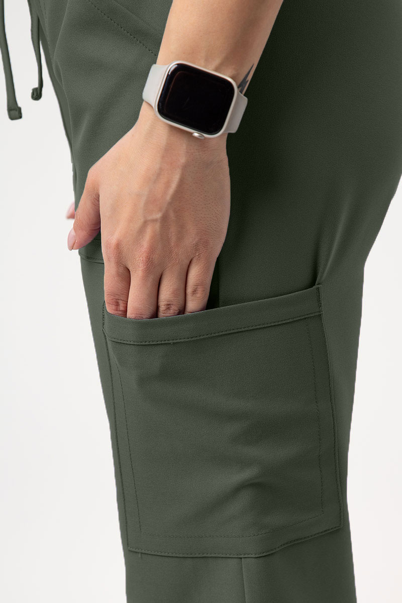 Spodnie medyczne damskie Cherokee Ultra Cargo oliwkowe-4