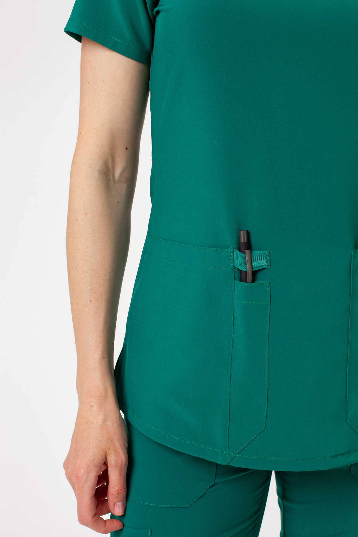 Bluza medyczna damska Dickies EDS Essentials V-neck zielona-3