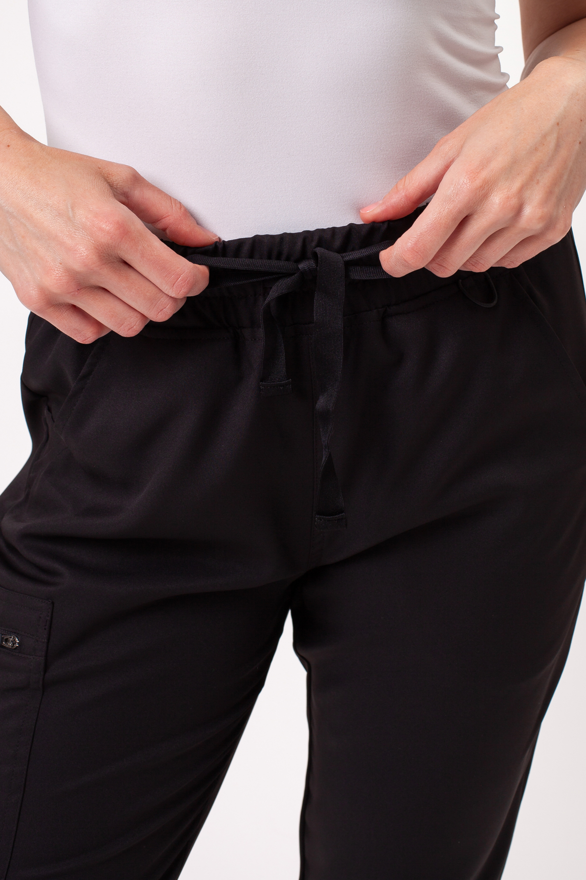 Spodnie medyczne damskie Sunrise Lite Fit jogger czarne-4