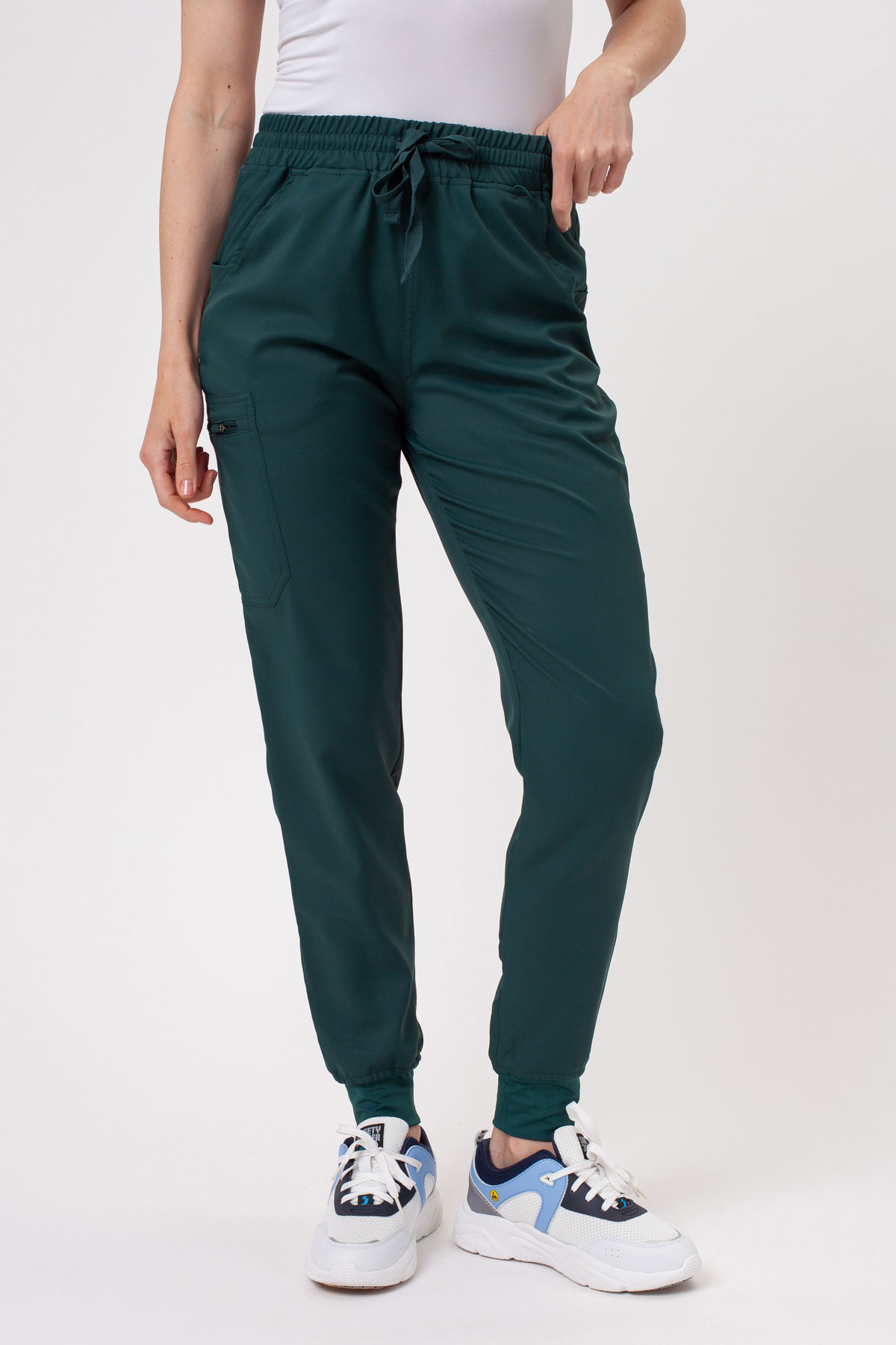 Komplet medyczny damski Sunrise Lite Fit jogger butelkowa zieleń-7