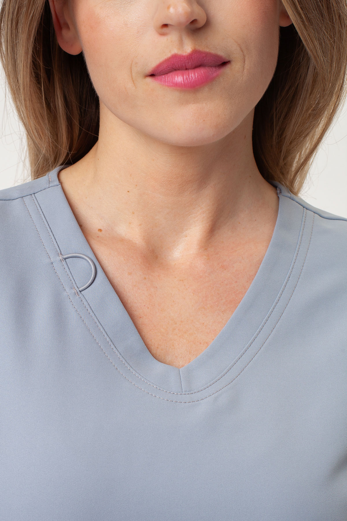 Bluza medyczna damska Cherokee Ultra V-neck Top popielata-3