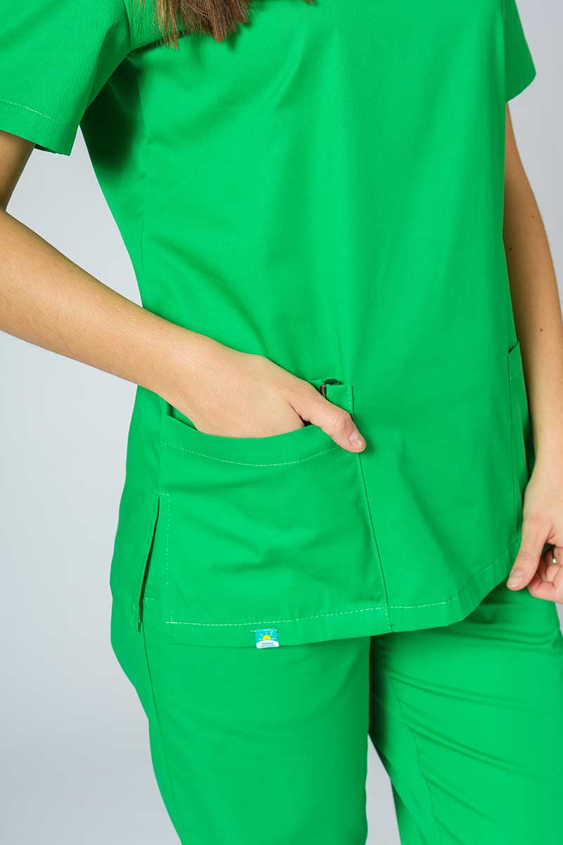 Bluza medyczna damska Sunrise Uniforms jabłkowa zieleń taliowana-3