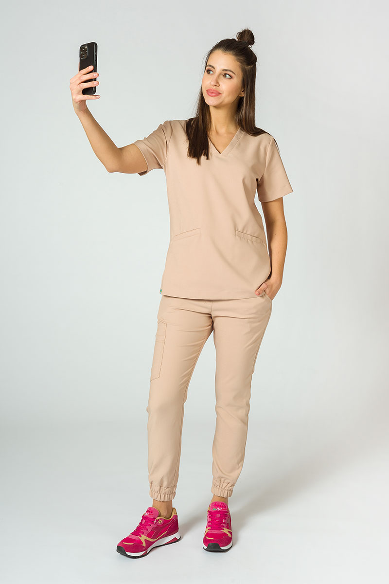Bluza medyczna damska Sunrise Uniforms Premium Joy beżowa-3