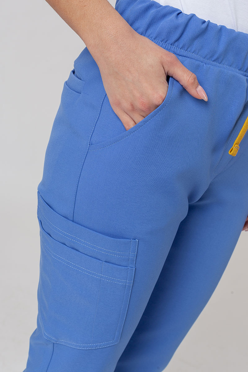 Spodnie medyczne damskie Sunrise Uniforms Premium Chill jogger niebieskie-3