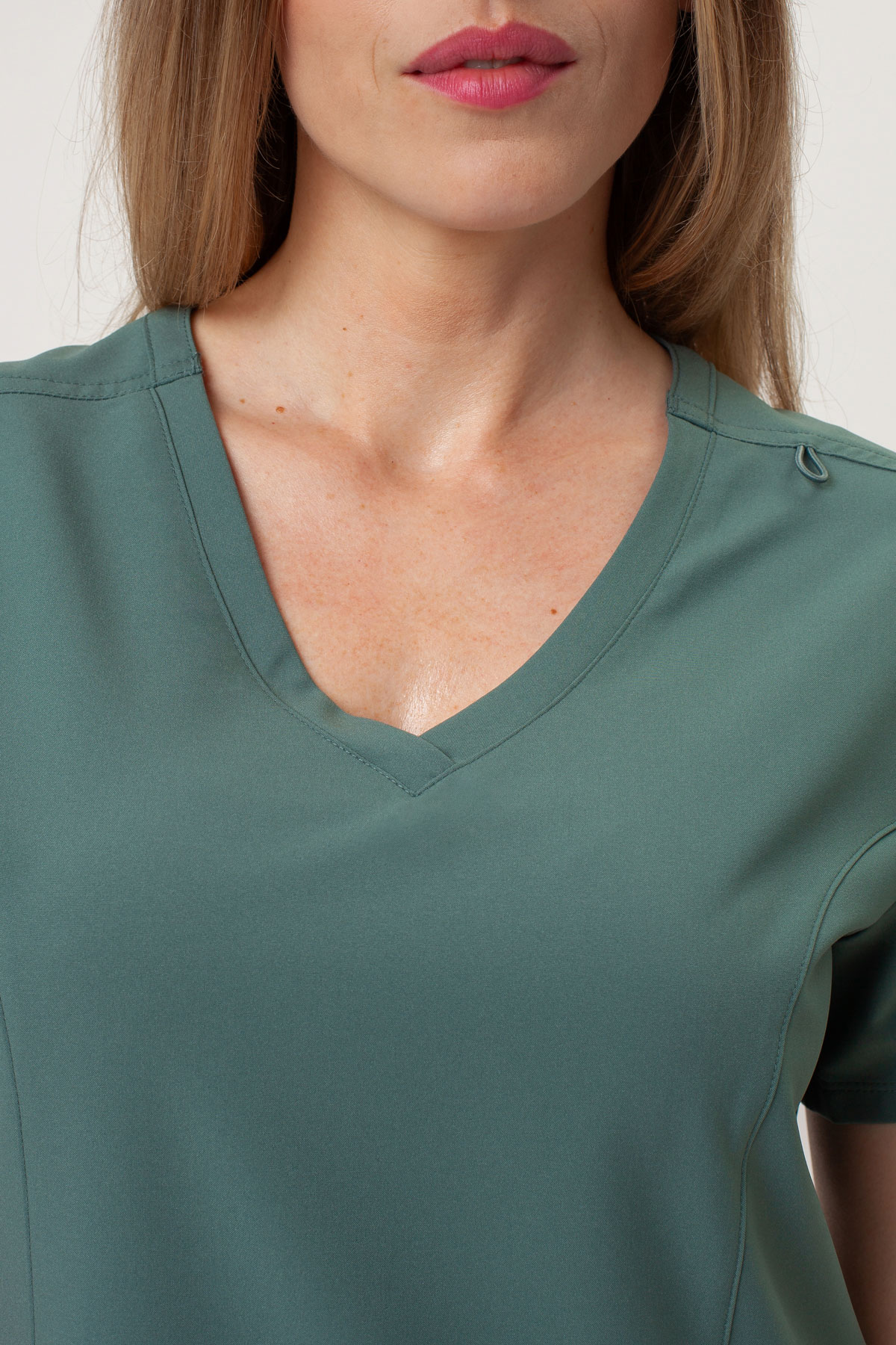 Bluza medyczna damska Maevn Momentum Double V-neck pastelowa zieleń-3