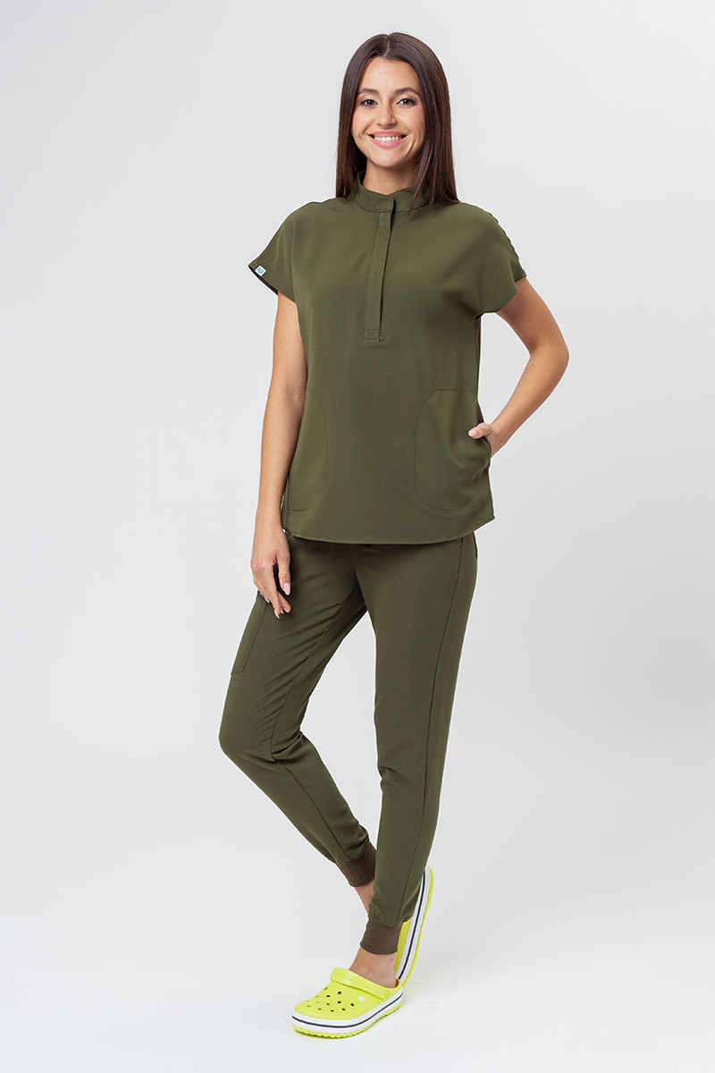 Bluza medyczna damska Uniforms World Avant oliwkowa (magnetyczne klipsy)-6