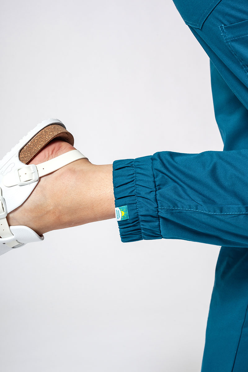 Spodnie medyczne damskie Sunrise Uniforms Active Air jogger karaibski błękit-4