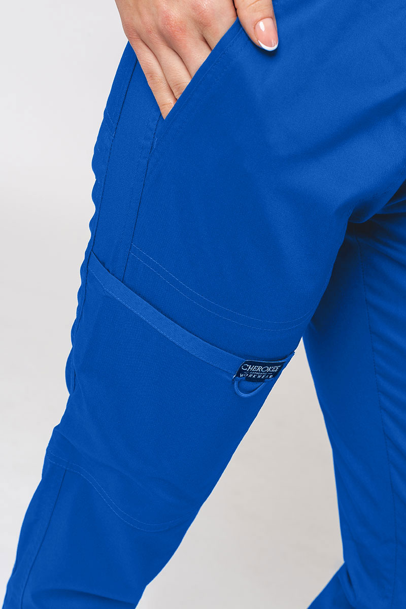 Spodnie medyczne damskie Cherokee Revolution Cargo królewski granat-4