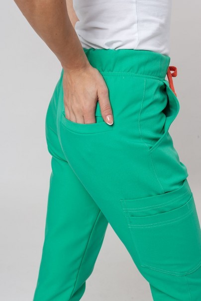 Spodnie medyczne damskie Sunrise Uniforms Premium Chill jogger jasnozielone-4