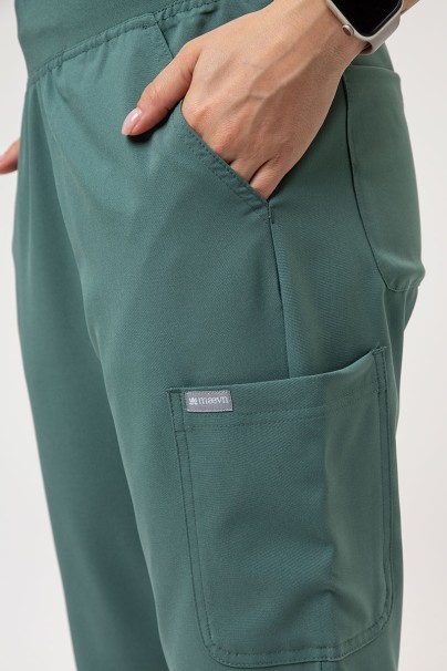 Komplet medyczny damski Maevn Momentum (bluza Dolman, spodnie Flare Leg) pastelowa zieleń-7