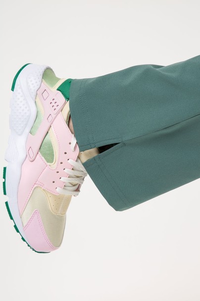 Komplet medyczny damski Maevn Momentum (bluza Dolman, spodnie Flare Leg) pastelowa zieleń-11