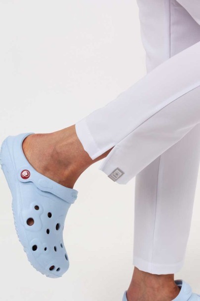 Spodnie medyczne damskie Sunrise Uniforms Premium Pride białe-6