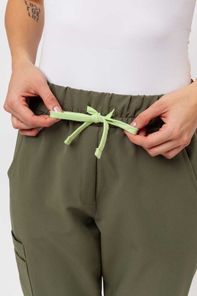 Spodnie medyczne damskie Sunrise Uniforms Premium Vibe jogger oliwkowe-5
