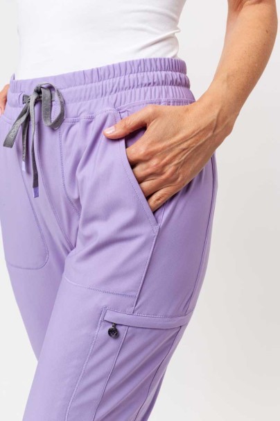 Komplet medyczny damski Maevn Embrace (bluza Zoe, spodnie Mia) lawendowy-11