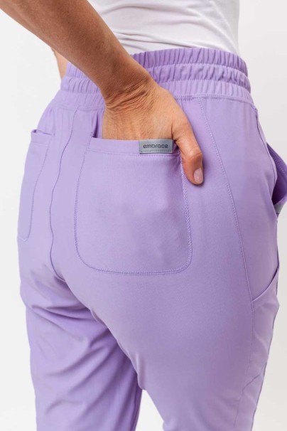 Komplet medyczny damski Maevn Embrace (bluza Zoe, spodnie Mia) lawendowy-12