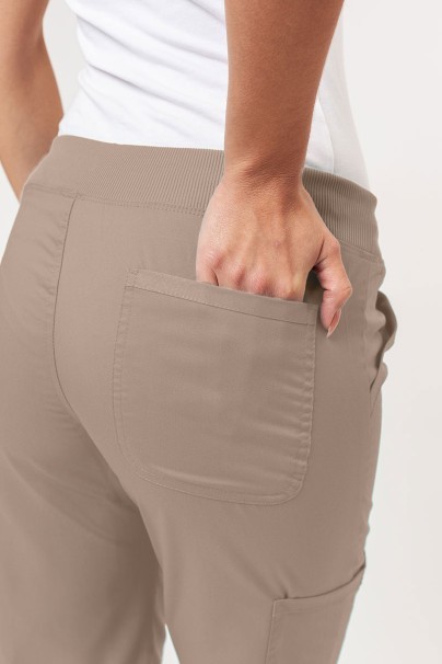 Komplet medyczny damski Cherokee Revolution (bluza Mock, spodnie Straight) beżowy-11