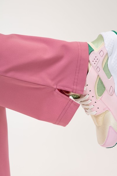 Komplet medyczny damski Maevn Momentum (bluza Dolman, spodnie Flare Leg) pastelowy róż-11