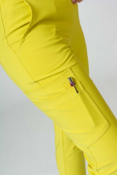 Spodnie medyczne damskie Sunrise Uniforms Premium Chill jogger żółte-7