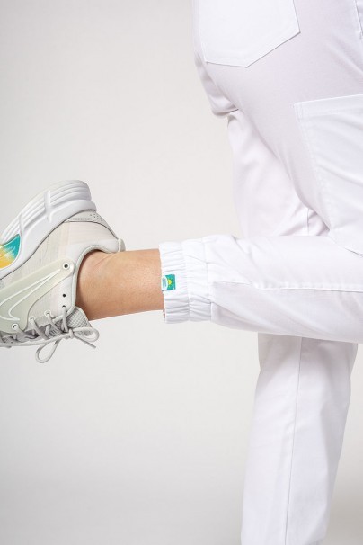 Spodnie medyczne damskie Sunrise Uniforms Active Air jogger białe-4