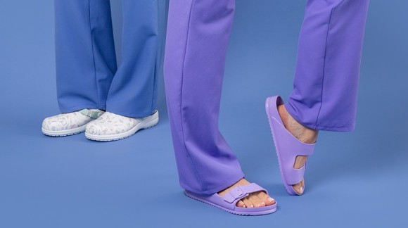 Buty medyczne na cały dzień – jak dobrać model do pracy?