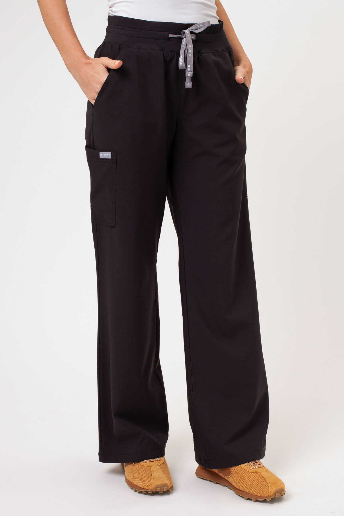 Spodnie medyczne damskie Maevn Momentum Wide Leg czarne