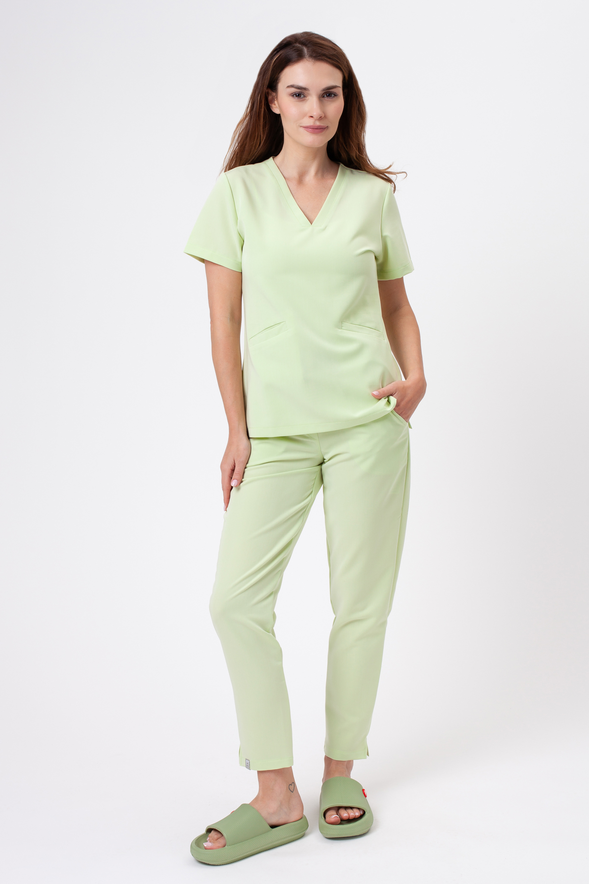 Komplet medyczny Sunrise Uniforms Premium Pride matcha