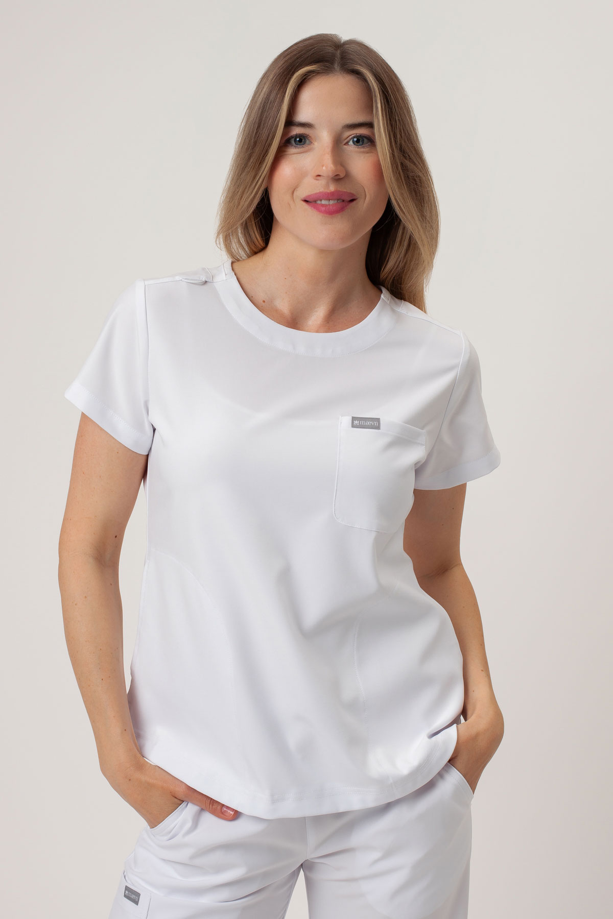Bluza medyczna damska Maevn Momentum Round Neck biała